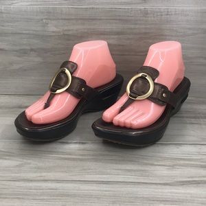 Cole Haan bronze flip flop wedge sandals size 8B